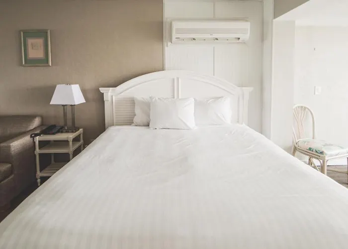 Dewey Beach Hotels on the beach