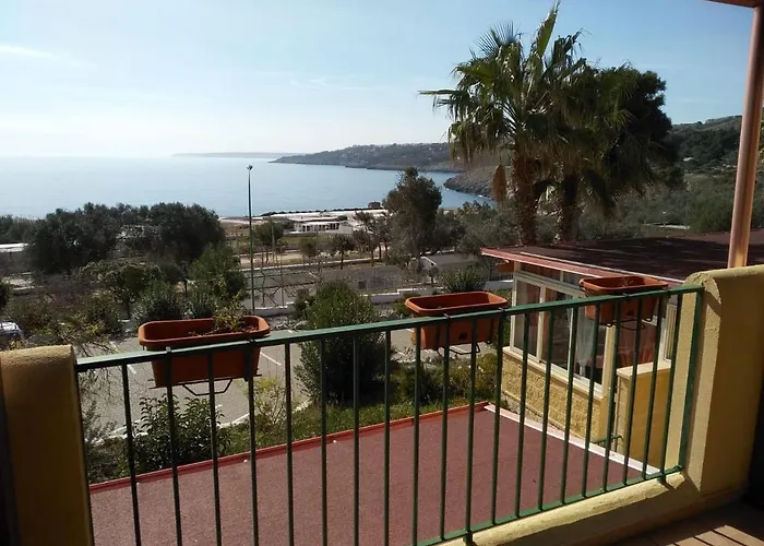 Santa Cesarea Terme Hotel Sulla Spiaggia