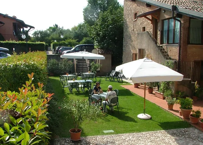 Lazise Hoteller med Swimmingpool