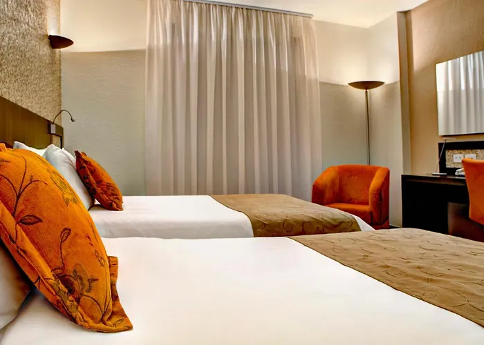 Curitiba Hotéis com Piscina