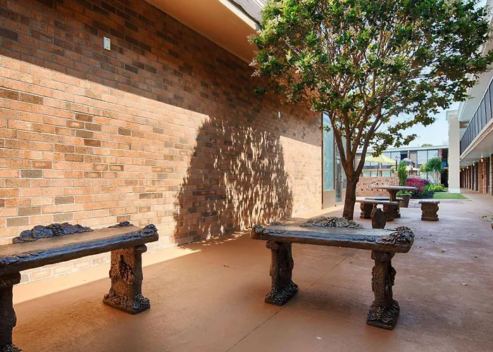 Greenville Hotels with Pool