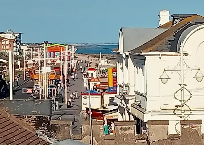 Bognor Regis Hotels on the beach