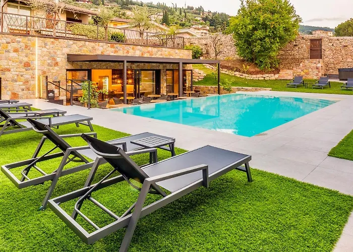 Torri Del Benaco Wellness Ophold