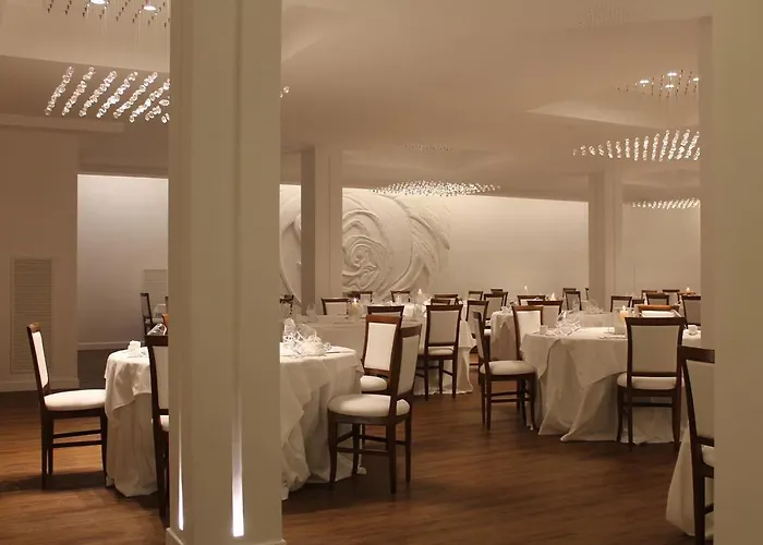 Porto Potenza Picena Hotel con Spa
