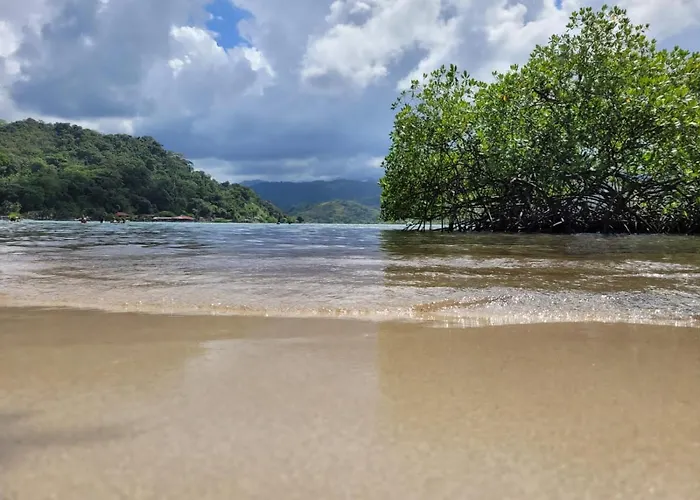 Portobelo Hotels on the beach