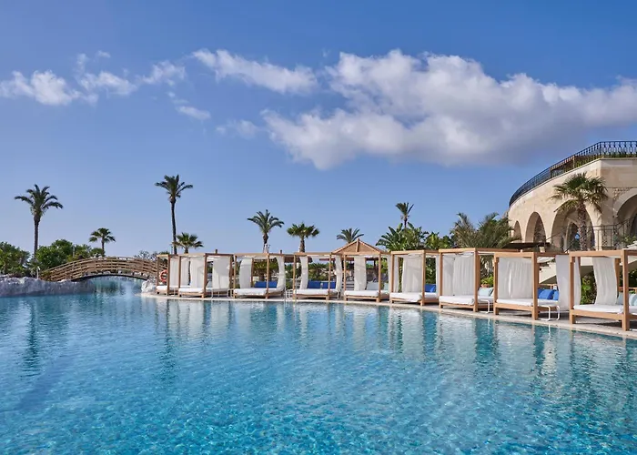 Kolymbia Hotell vid Havet