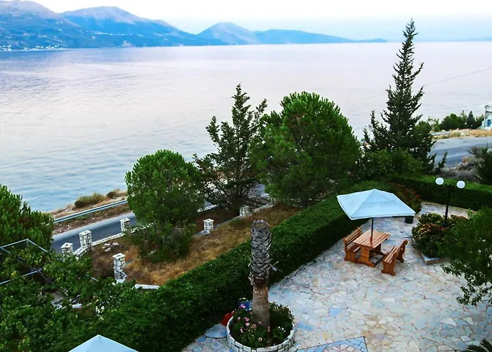 Qeparo Beach Hotels