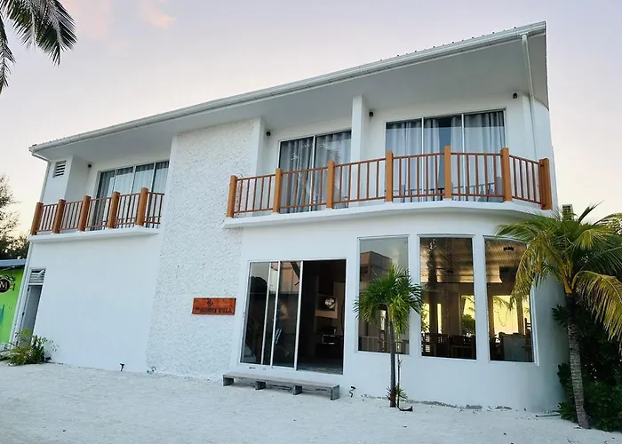Dhiffushi Hotel Sulla Spiaggia