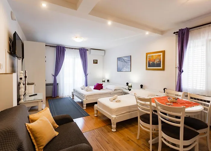 Hotels aan het Strand in Podstrana