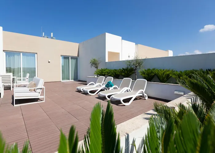 St. Paul's Bay Hotel con Spa