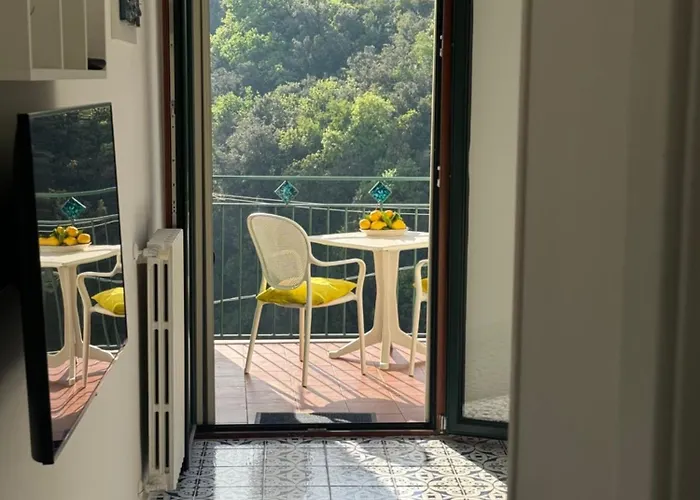 Vietri Hotel Sulla Spiaggia