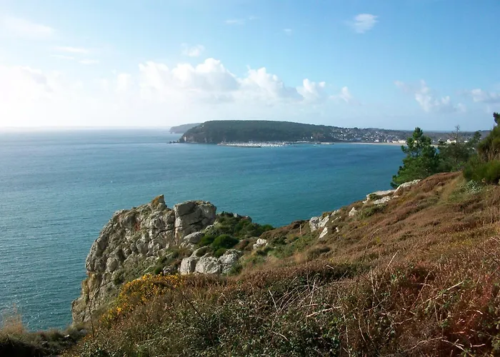 Crozon Beach Hotels