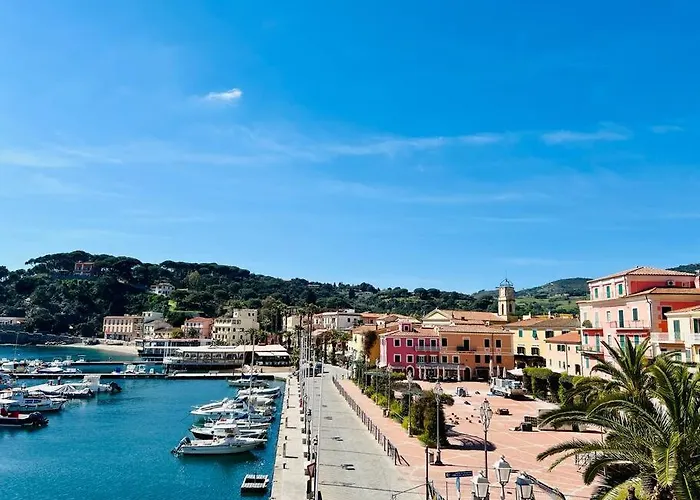 Hotels aan het Strand in Porto Azzurro