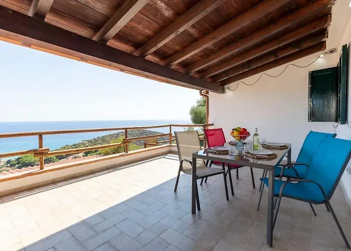 Geremèas Hotel Sulla Spiaggia