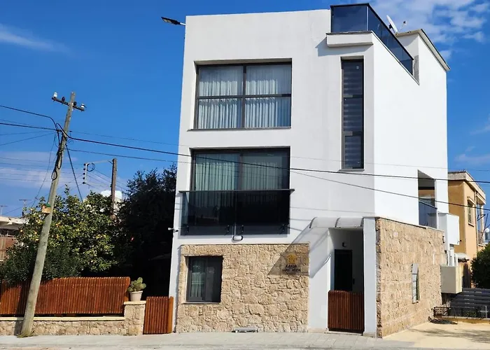 Famagusta (Northern Cyprus) Strandhotels