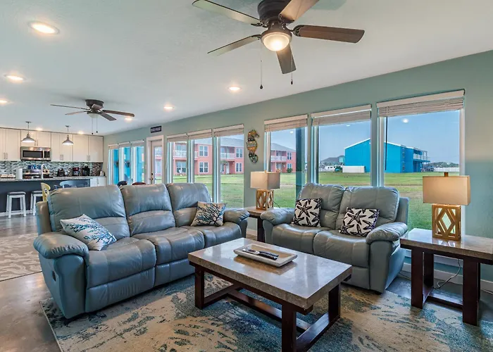 Port Aransas Beach Hotels