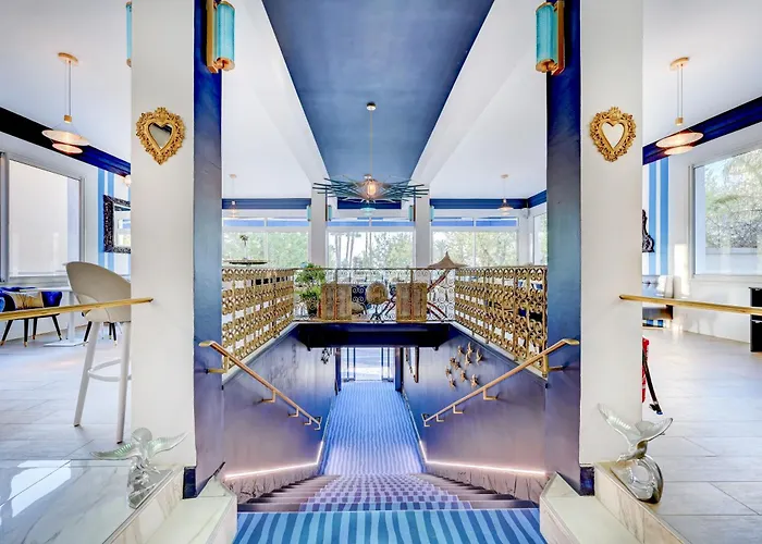 Le Lavandou Hotel Sulla Spiaggia