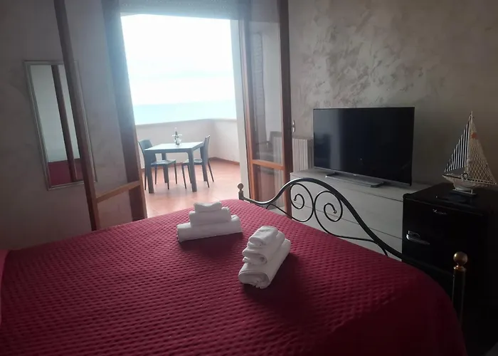 Porto Potenza Picena Hotel Sulla Spiaggia