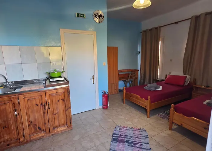 Sými Hotel Sulla Spiaggia