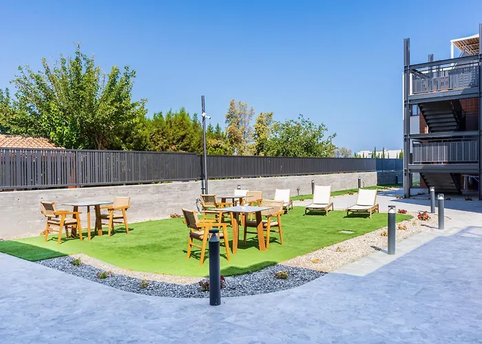Wellness Hotels in Polis