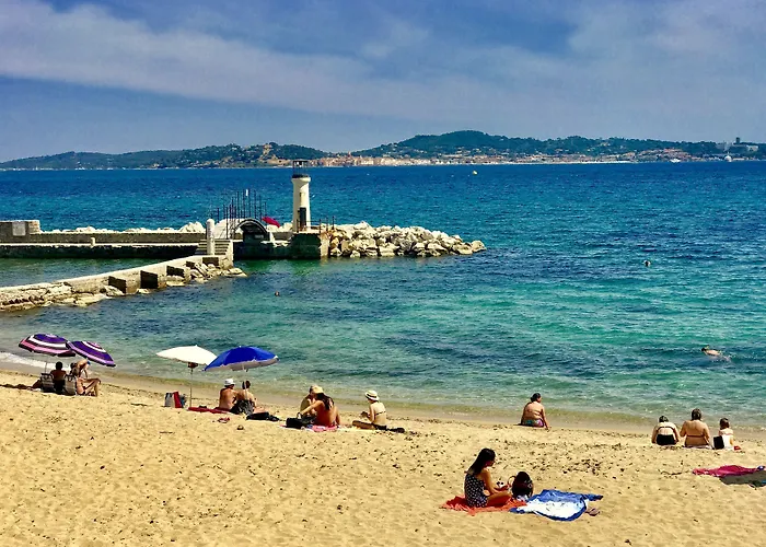 Grimaud Beach Hotels
