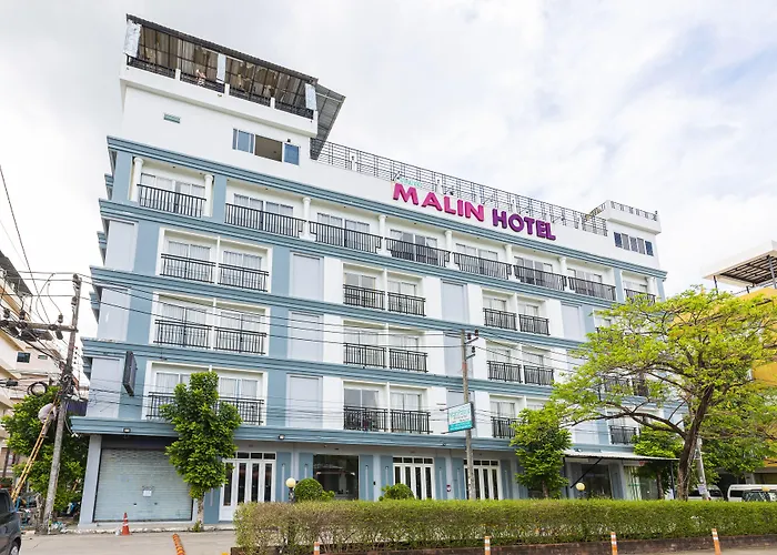 Patong Hotel con Piscina
