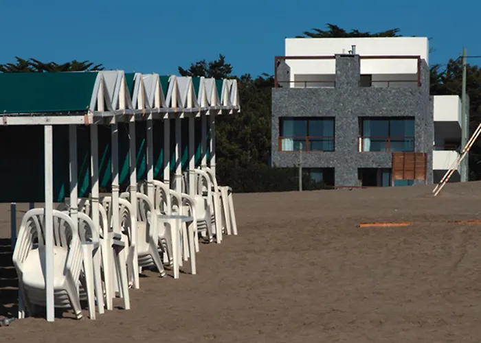 Mar de Las Pampas Hotels on the beach