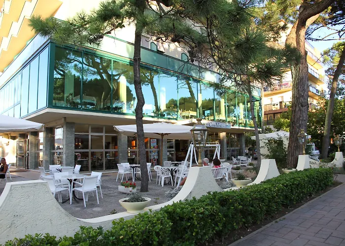 Hotels met Zwembad in Milano Marittima