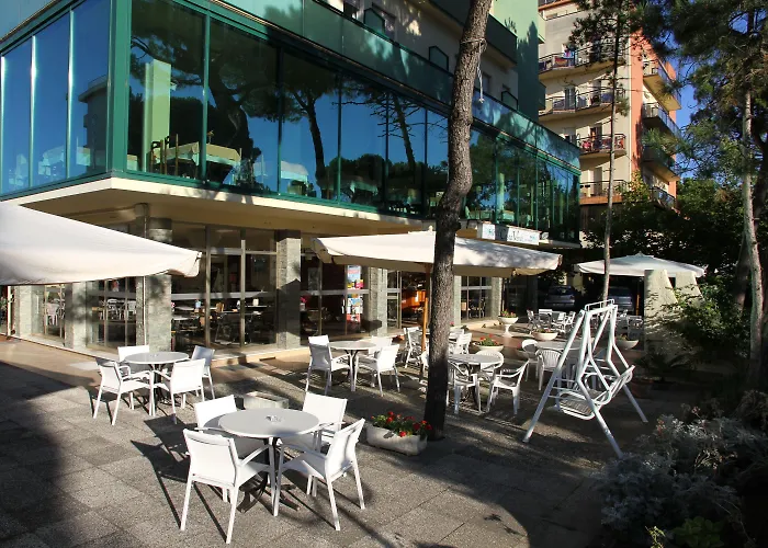 Hôtels avec Piscine à Milano Marittima