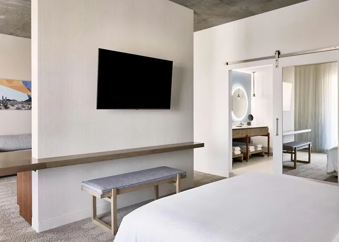 Fountain Hills Spa Hotels