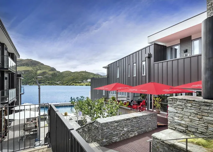 Queenstown Spa Hotels