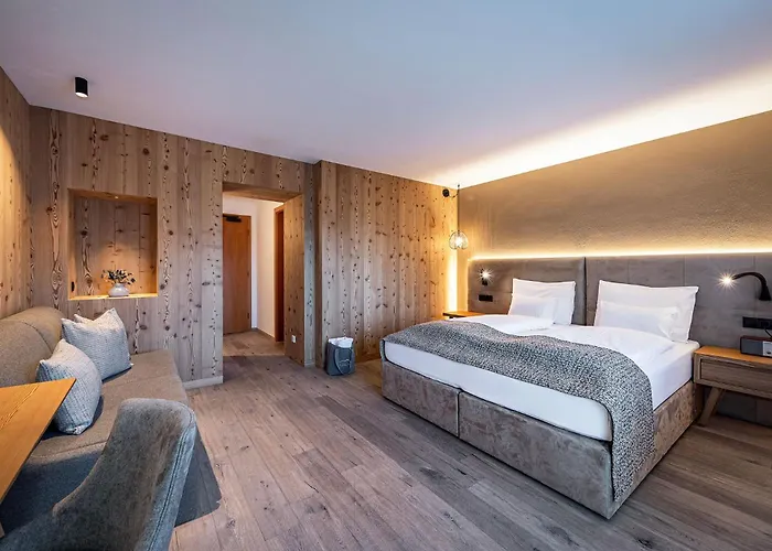 Tires Hotel con Spa