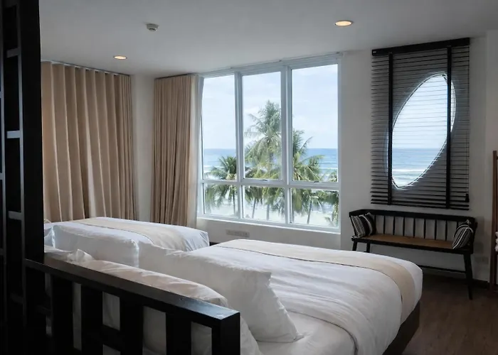 Bang Saen Beach Hotels