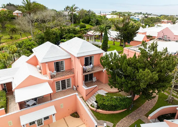 BERMUDA Hotels on the beach