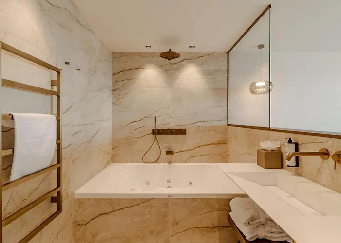 La Baule-Escoublac Spa Hotels