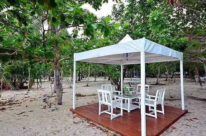 PALAWAN Hotels on the beach