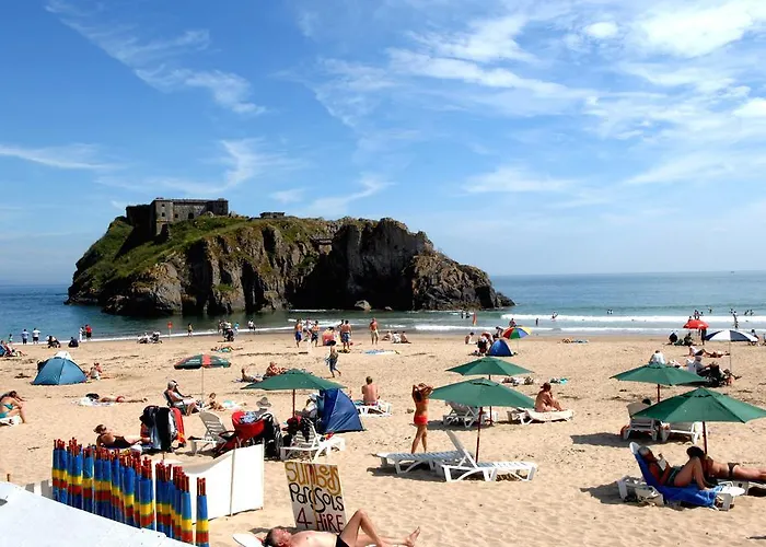 Tenby Hotels on the beach