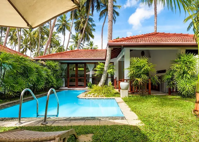 Tangalle Hotels on the beach