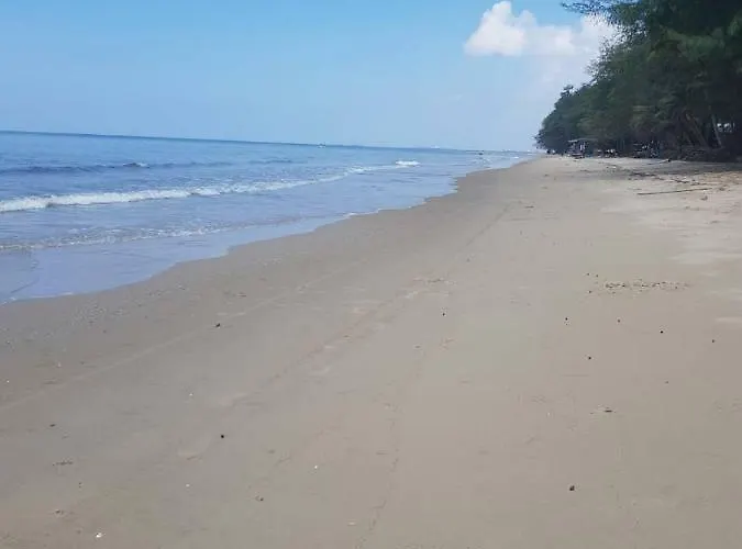 Rayong Hotels on the beach